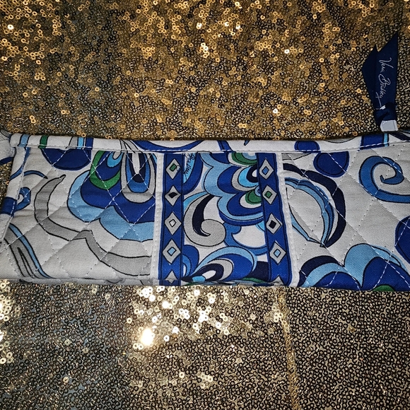 NWOT Vera Bradley Mediterranean White 3 piece set. - Picture 8 of 12